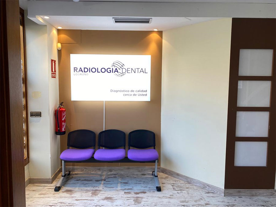 Sala de espera del centro Radiología Dental Logroño